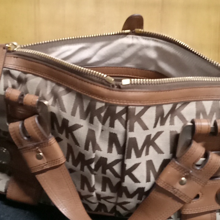 Michael Kor Handbag
